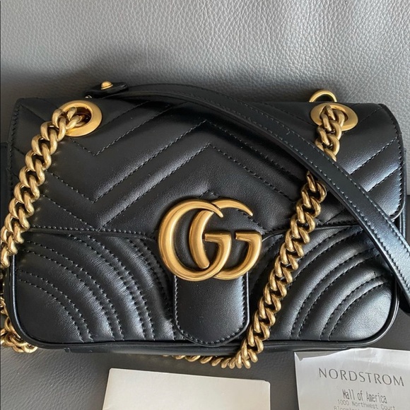 SOLD - Authentic Gucci Marmont Matelasse Mini Bag - Excellent condition! - Picture 2 of 10
